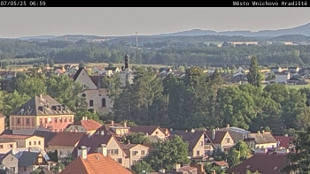 Snímek    5.7.2025 v 07:00