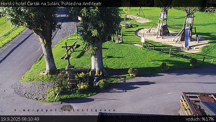 Horský hotel Čarták na Soláni - Pohled na Amfiteatr - 19.9.2025 v 08:10 Horský hotel Čarták na Soláni - Pohled na Amfiteatr - 19.9.2025 v 08:10