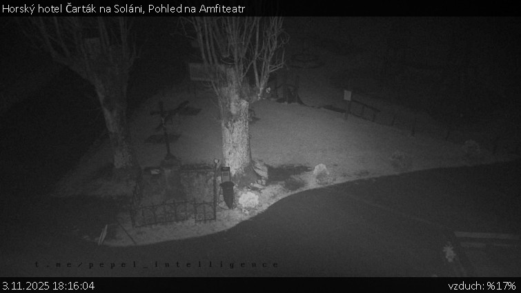 Horský hotel Čarták na Soláni - Pohled na Amfiteatr - 3.11.2025 v 18:16