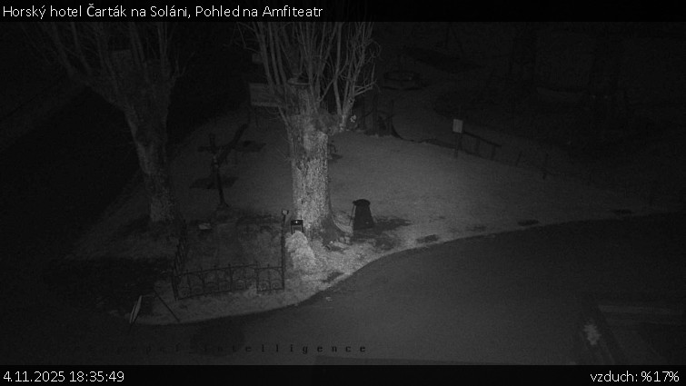 Horský hotel Čarták na Soláni - Pohled na Amfiteatr - 4.11.2025 v 18:35