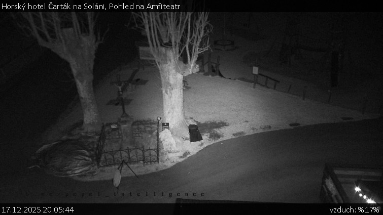 Horský hotel Čarták na Soláni - Pohled na Amfiteatr - 17.12.2025 v 20:05