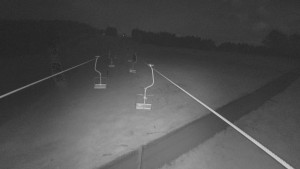 Snow park Paprsek - Lanovka - pohled nahoru - 16.6.2025 v 02:00