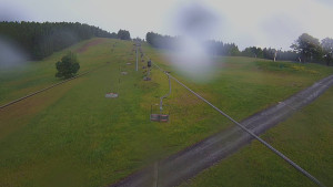 Snow park Paprsek - Lanovka - pohled nahoru - 16.6.2025 v 05:00