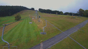 Snow park Paprsek - Lanovka - pohled nahoru - 16.9.2025 v 09:00