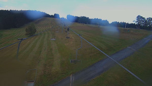 Snow park Paprsek - Lanovka - pohled nahoru - 29.9.2025 v 17:00