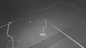 Snow park Paprsek - Lanovka - pohled nahoru - 22.10.2025 v 01:00