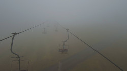 Lanovka - pohled nahoru