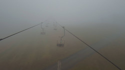 Lanovka - pohled nahoru