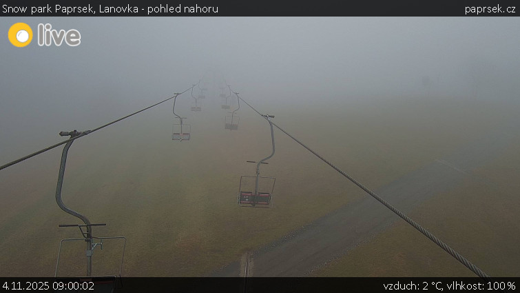 Snow park Paprsek - Lanovka - pohled nahoru - 4.11.2025 v 09:00