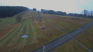 Snow park Paprsek - Lanovka - pohled nahoru - 9.11.2025 v 08:00 Snow park Paprsek - Lanovka - pohled nahoru - 9.11.2025 v 08:00