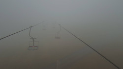 Lanovka - pohled nahoru