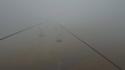 Lanovka - pohled nahoru