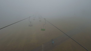 Snow park Paprsek - Lanovka - pohled nahoru - 16.11.2025 v 10:00 Snow park Paprsek - Lanovka - pohled nahoru - 16.11.2025 v 10:00