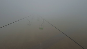 Snow park Paprsek - Lanovka - pohled nahoru - 16.11.2025 v 13:00 Snow park Paprsek - Lanovka - pohled nahoru - 16.11.2025 v 13:00