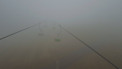 Lanovka - pohled nahoru