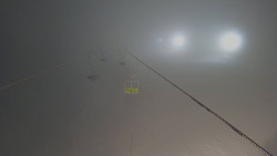 Lanovka - pohled nahoru