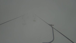 Lanovka - pohled nahoru