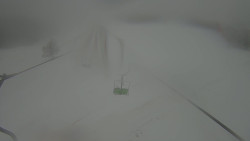 Lanovka - pohled nahoru