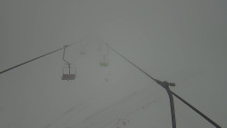 Lanovka - pohled nahoru