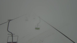 Lanovka - pohled nahoru