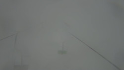 Lanovka - pohled nahoru