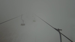 Snow park Paprsek - Lanovka - pohled nahoru - 15.12.2025 v 11:00 Snow park Paprsek - Lanovka - pohled nahoru - 15.12.2025 v 11:00