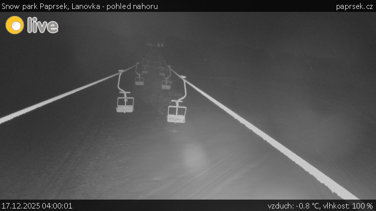 Snow park Paprsek - Lanovka - pohled nahoru - 17.12.2025 v 04:00