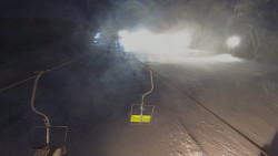 Lanovka - pohled nahoru