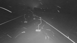 Lanovka - pohled nahoru