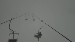 Lanovka - pohled nahoru