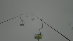 Lanovka - pohled nahoru