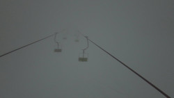 Lanovka - pohled nahoru