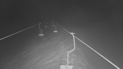 Lanovka - pohled nahoru