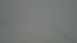 Lanovka - pohled nahoru