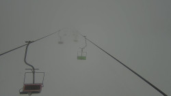 Lanovka - pohled nahoru