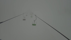 Lanovka - pohled nahoru