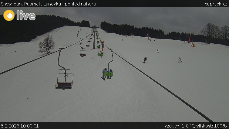 Snow park Paprsek - Lanovka - pohled nahoru - 5.2.2026 v 10:00