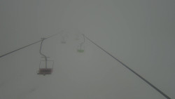 Lanovka - pohled nahoru