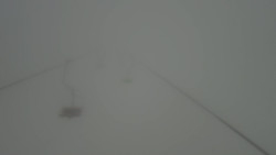 Lanovka - pohled nahoru