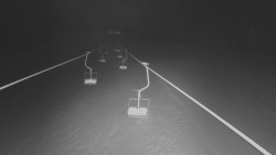 Lanovka - pohled nahoru