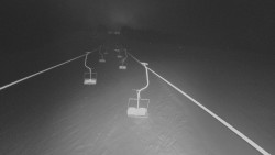 Lanovka - pohled nahoru