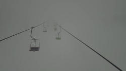 Lanovka - pohled nahoru