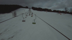 Lanovka - pohled nahoru