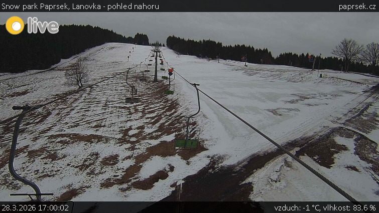 Snow park Paprsek - Lanovka - pohled nahoru - 28.3.2026 v 17:00