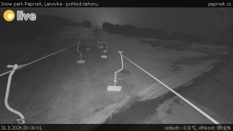 Snow park Paprsek - Lanovka - pohled nahoru - 31.3.2026 v 00:00