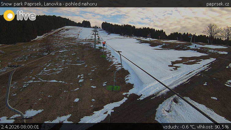 Snow park Paprsek - Lanovka - pohled nahoru - 2.4.2026 v 08:00