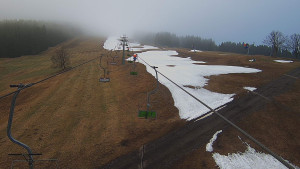 Snow park Paprsek - Lanovka - pohled nahoru - 5.4.2026 v 07:00