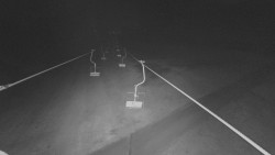 Lanovka - pohled nahoru