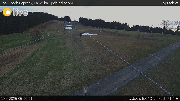Snow park Paprsek - Lanovka - pohled nahoru - 19.4.2026 v 06:00