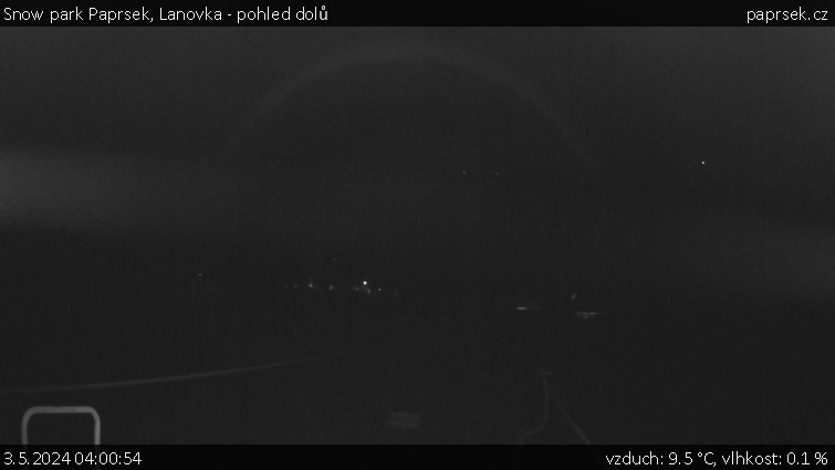 Snow park Paprsek - Lanovka - pohled dolů - 3.5.2024 v 04:00